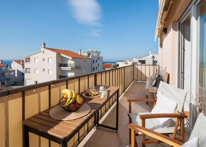 La Prima Olivia * Ζαντάρ